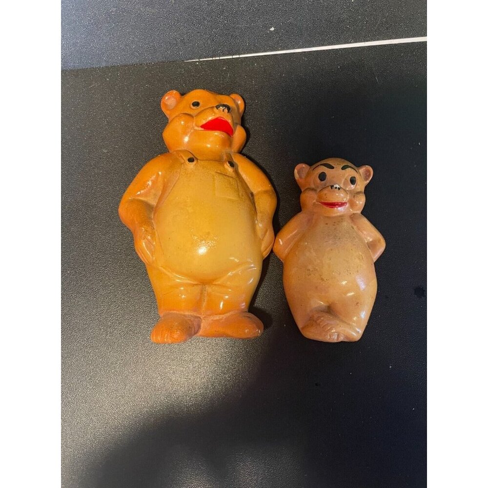 Vtg Pair of 2 Bears Wall Hangings Plaster/Chalkware Plaques